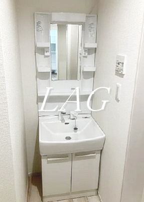 洗面設備　洗面台です。