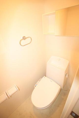 トイレ　シャワー付トイレ