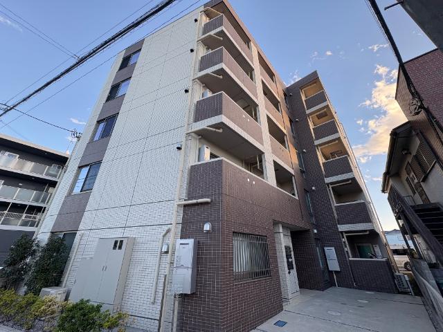 建物外観　外観写真（昼）