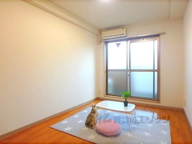 居室・リビング　洋室