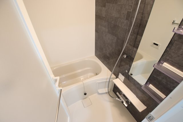 バス・シャワールーム　※別室の参考写真の為、現況優先です。