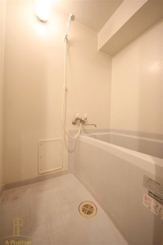 バス・シャワールーム　YAHATA西長堀