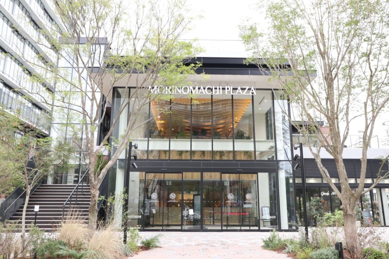 ショッピングセンター　杜の街グレース（ショッピングセンター）まで649m