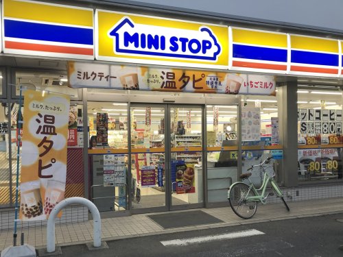 コンビニ　ミニストップ 七本松花屋町店（コンビニ）まで222m