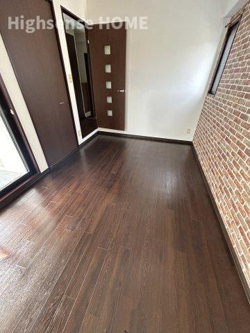 居室・リビング　スタンダードな洋室です