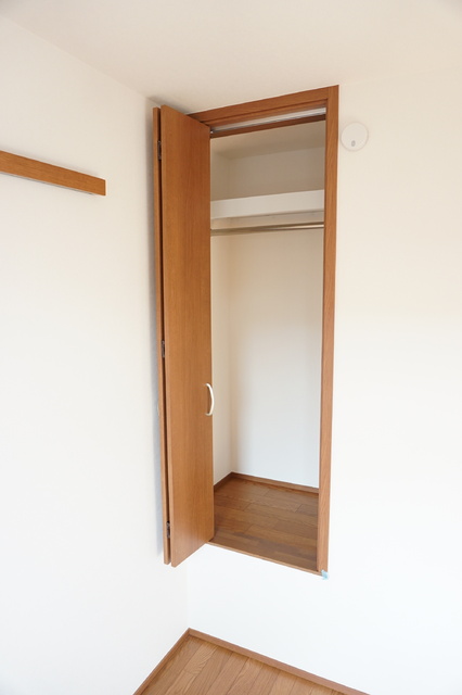 収納　洋室の収納です♪