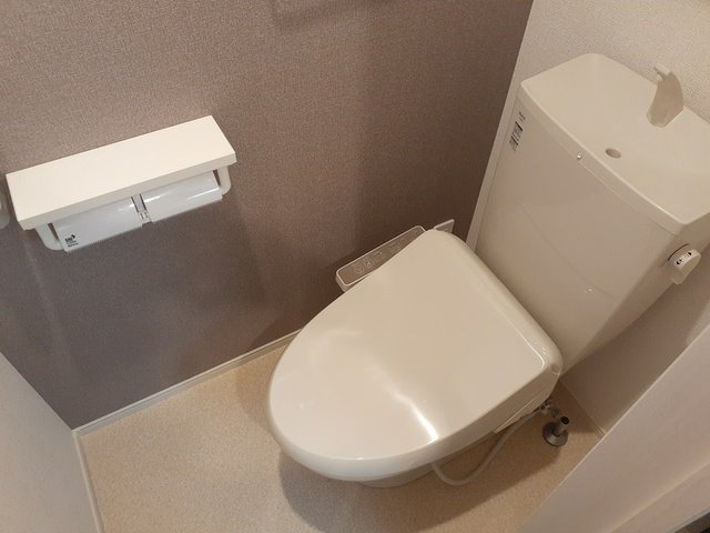 トイレ　シンプルで使いやすいトイレです