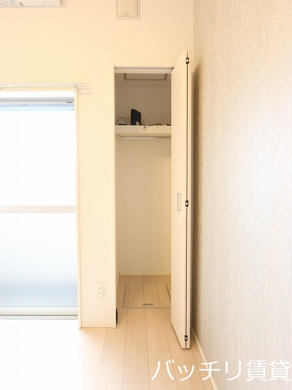 収納　同型タイプの為、現状を優先致します。