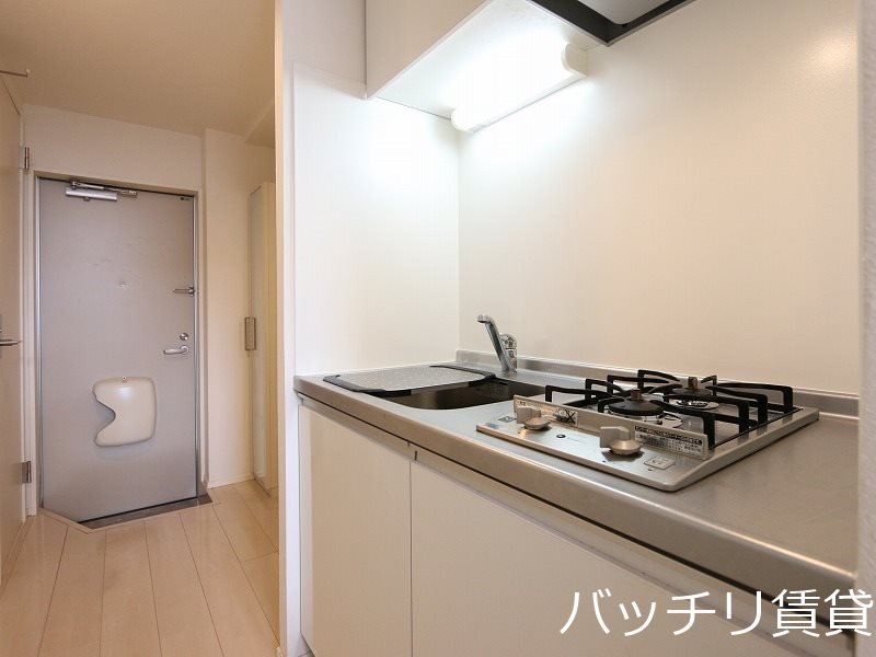 キッチン　同型タイプの為、現状を優先致します。