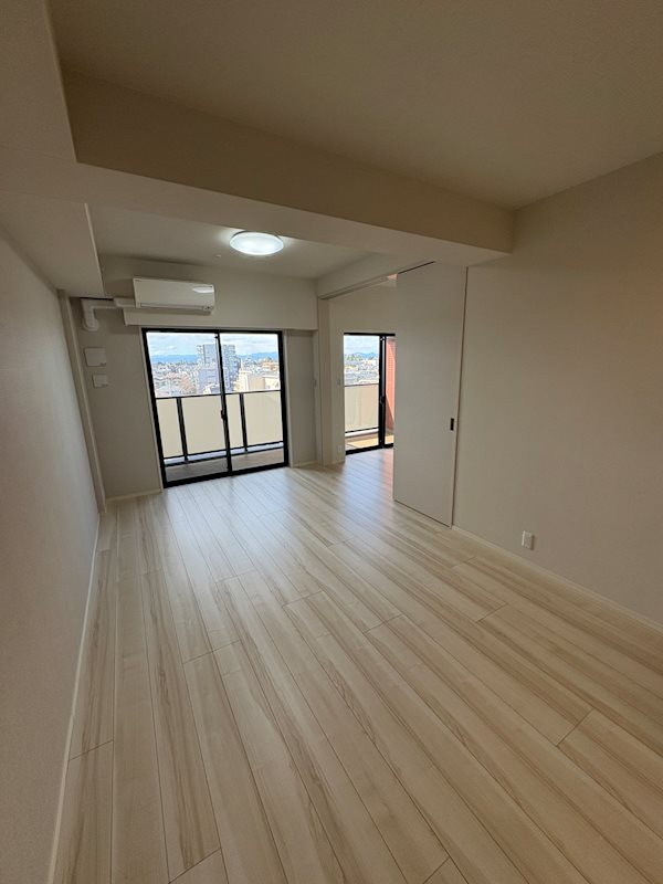 玄関　※参考写真