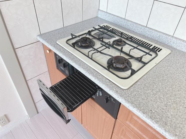 その他設備　3口ガスコンロ