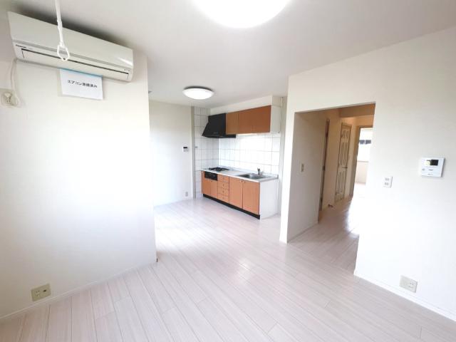 居室・リビング　リビング