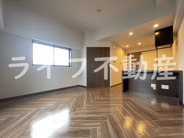 居室・リビング　ゆったり過ごせる居間です