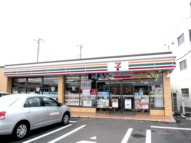 コンビニ　セブンイレブン立川幸町3丁目店（コンビニ）まで396m