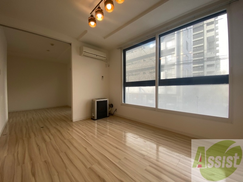 居室・リビング　広くてキレイなお部屋が広がっていて、充実した生活が送れそう。