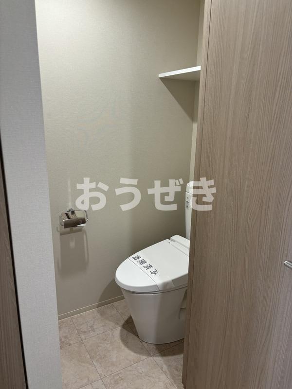 トイレ　※同仕様参考写真