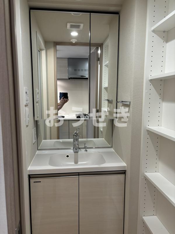 洗面設備　※同仕様参考写真