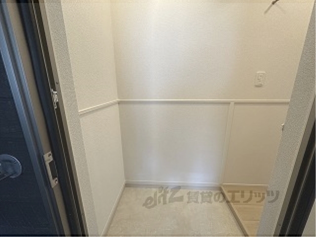 玄関　フローリング