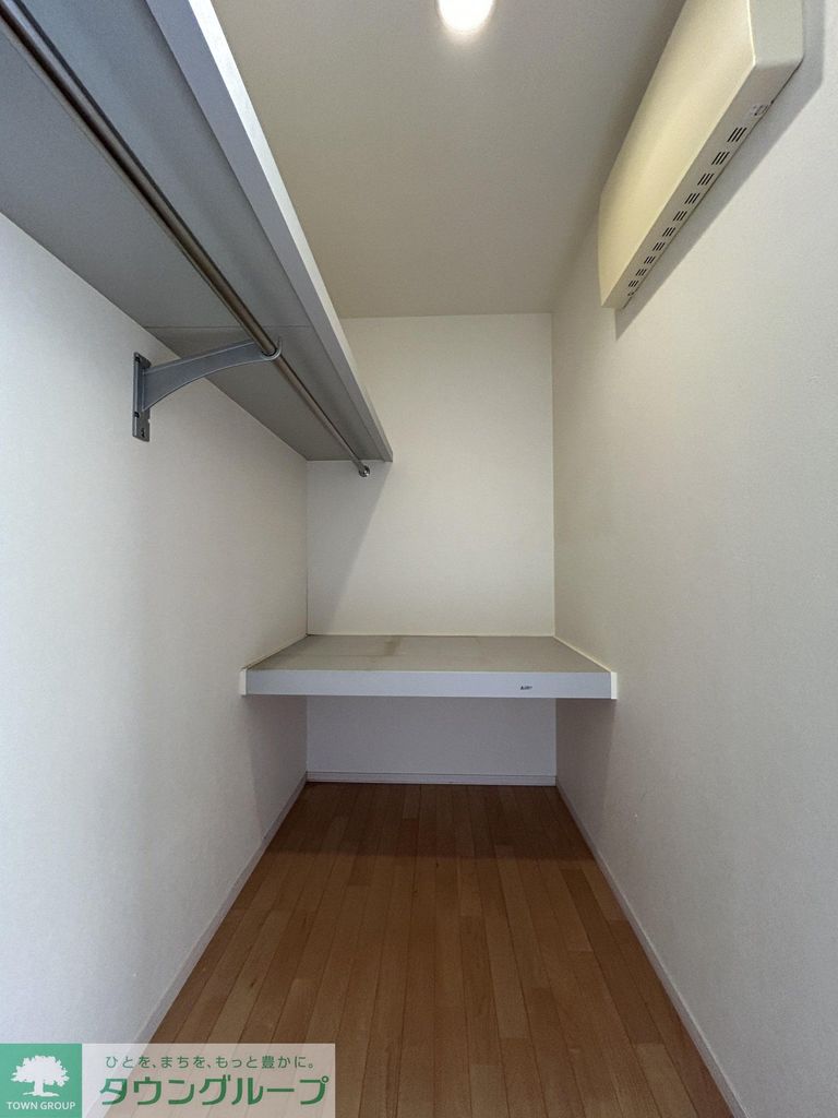 収納　2階洋室約8帖ウォークインクローゼット※退去済み。クリーニ…