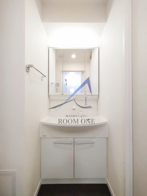 洗面設備　洗面台です。