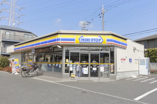 コンビニ　ミニストップ 江戸川南小岩６丁目店（コンビニ）まで174m