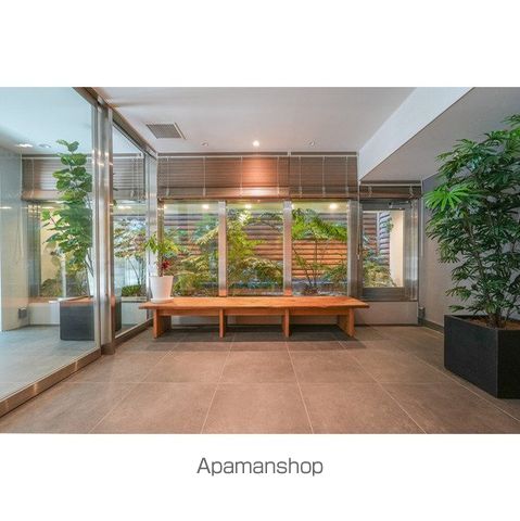 ロビー　ロビー