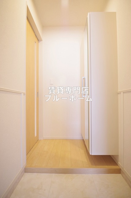 玄関　キレイな玄関スペース！