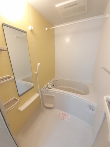 バス・シャワールーム　日々の疲れを癒すお風呂付です