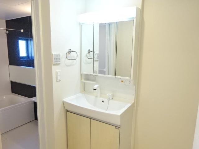 洗面設備　洗髪洗面化粧台（イメージ）