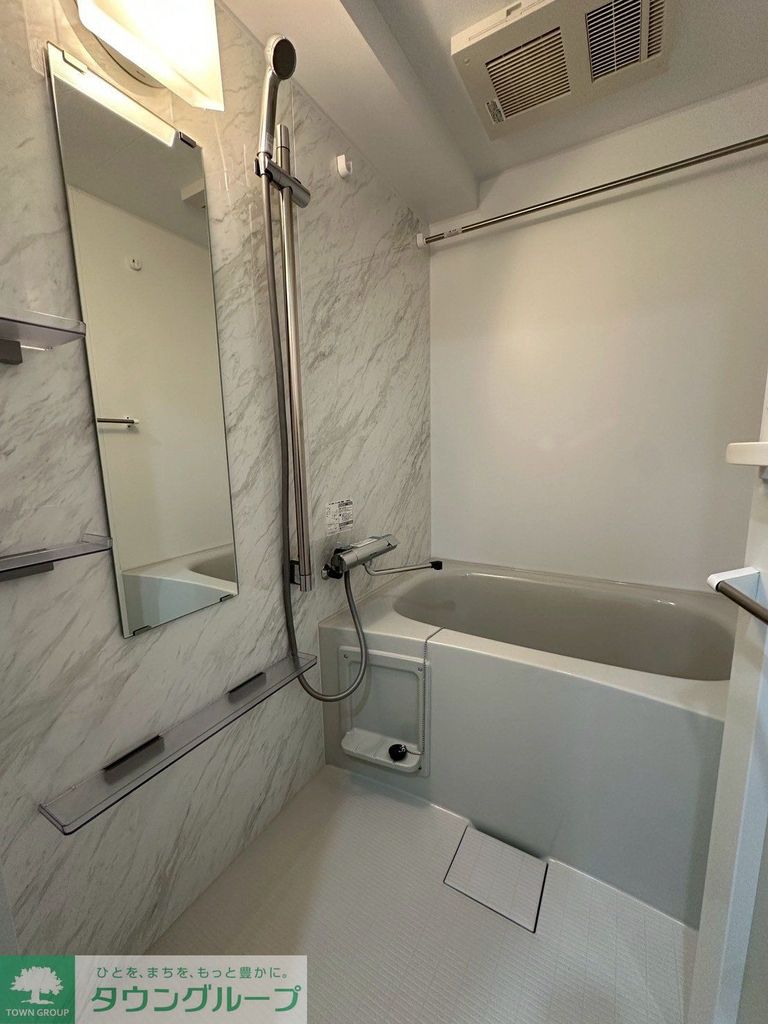 バス・シャワールーム　バス