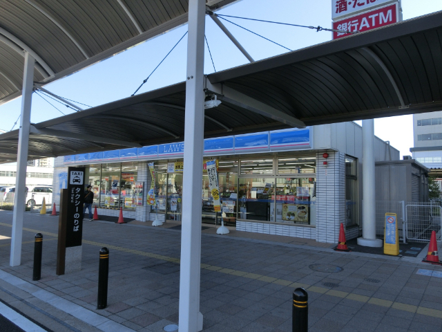 コンビニ　ローソンＪＲ大垣駅北口店（コンビニ）まで774m