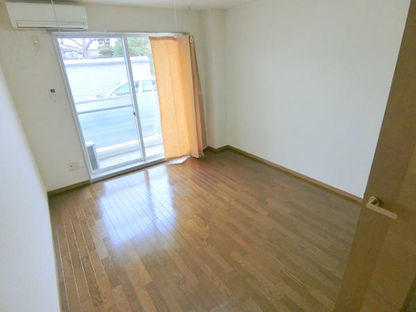 居室・リビング　写真は別のお部屋のイメージです