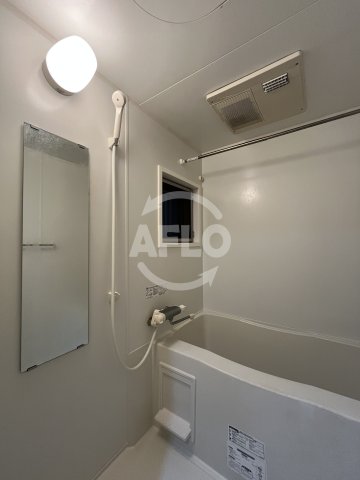 バス・シャワールーム　alivio　浴室