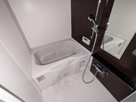 バス・シャワールーム　バス