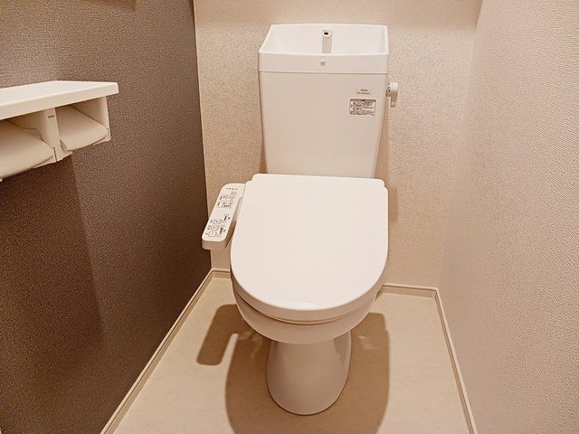 トイレ　ゆったりとした空間のトイレです