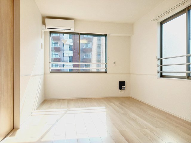 居室・リビング　使いやすい居間です