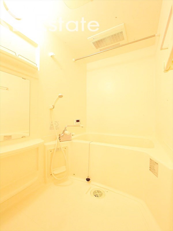 バス・シャワールーム　バスルーム