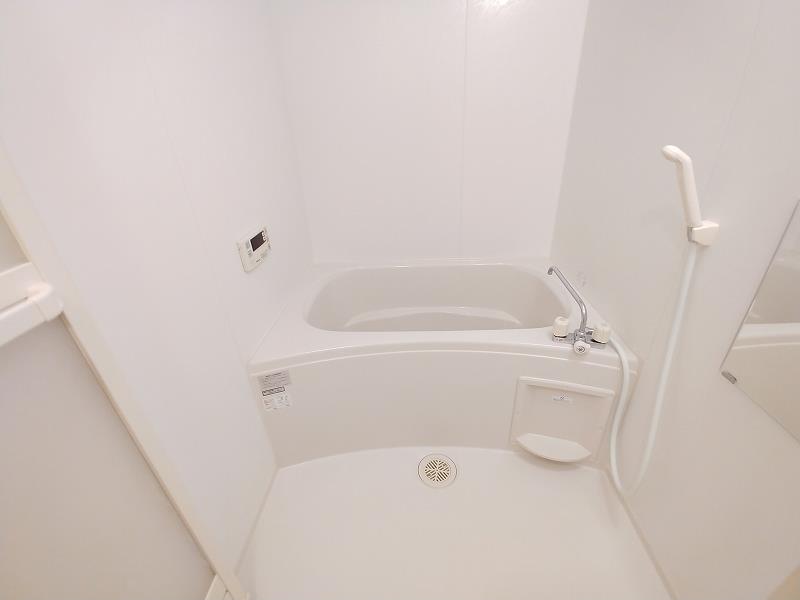 バス・シャワールーム　浴室乾燥機つき