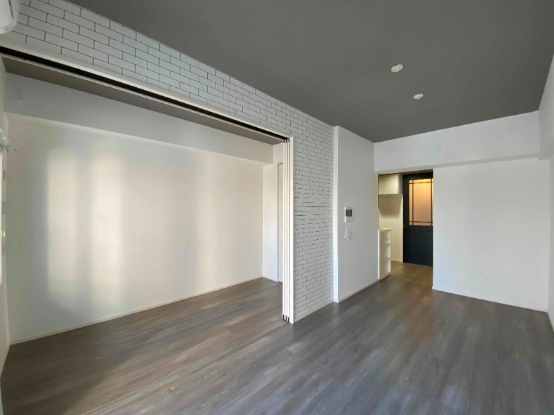 居室・リビング　別号室写真