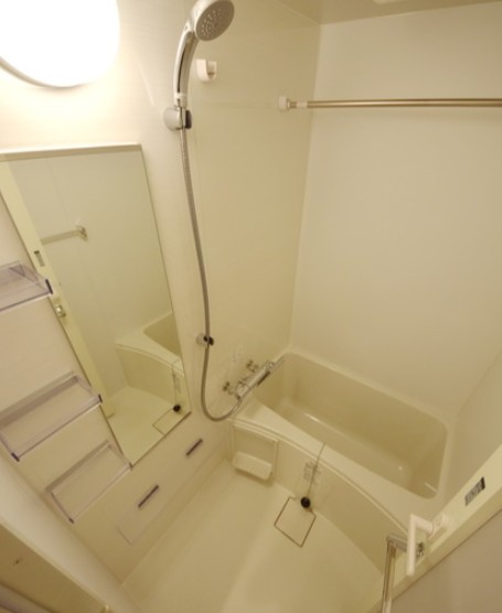 バス・シャワールーム　風呂