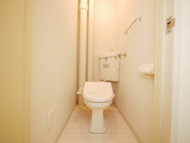 トイレ　ウォシュレット設置済みです！