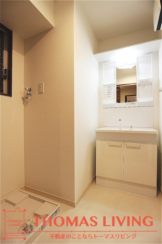 洗面設備　建築中の為、同じ建築会社の写真をご参考下さい。(同年の新築)