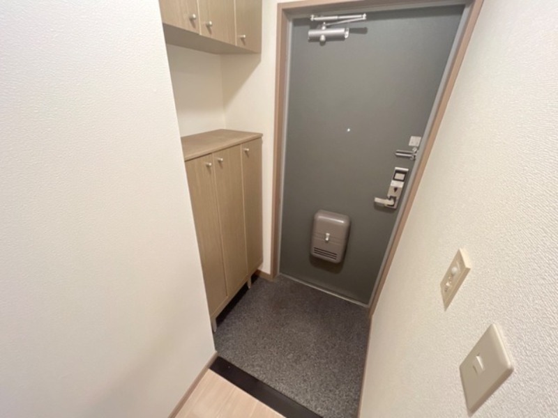 玄関　図面と現状に相違がある場合には現状を優先