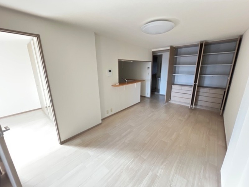 居室・リビング　図面と現状に相違がある場合には現状を優先