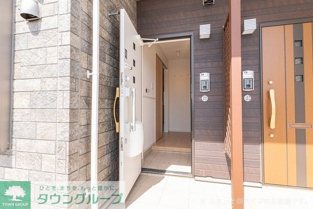 エントランス　エントランス