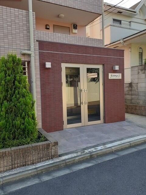 エントランス　☆スペシャリストなプロ賃貸師が接客対応させていただきます☆