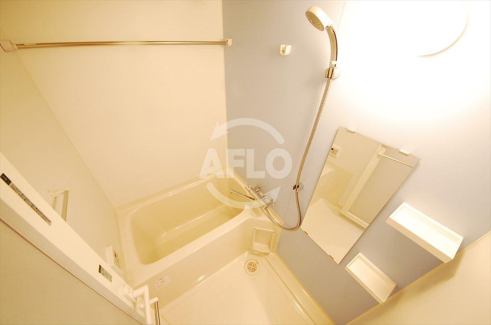 バス・シャワールーム　リッツ難波南II　浴室