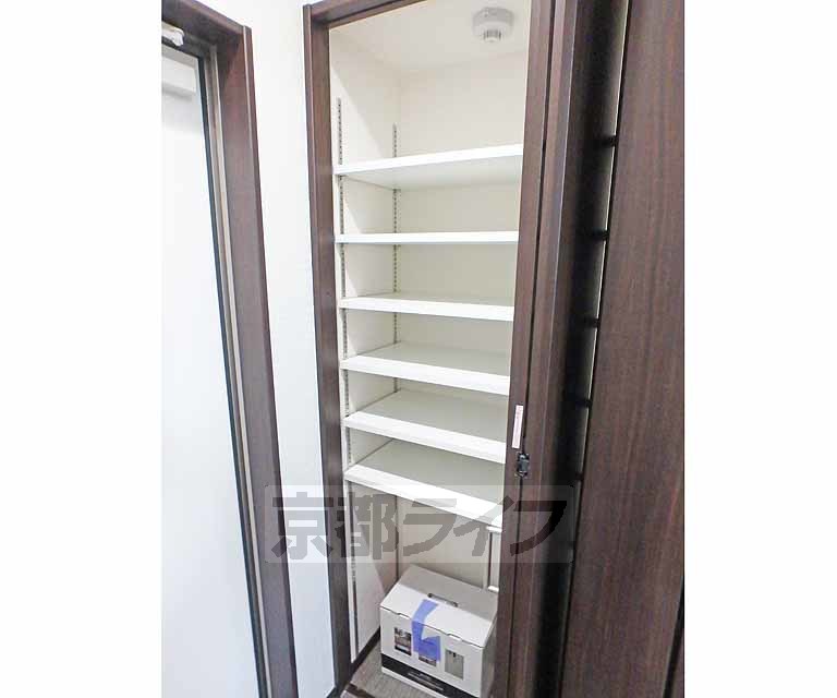 玄関　シューズボックスです