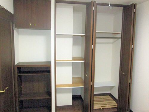 収納　収納(洋室約4.5畳)　※前回募集時2015年2月撮影