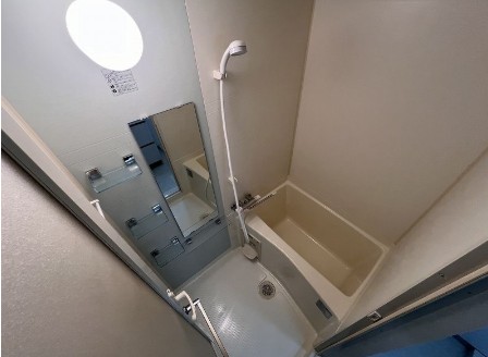 バス・シャワールーム　写真は別号室です。現況優先になります。